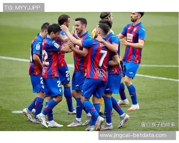 中超精彩对决AC米兰大胜那不勒斯帽子戏法引发争议判罚热议