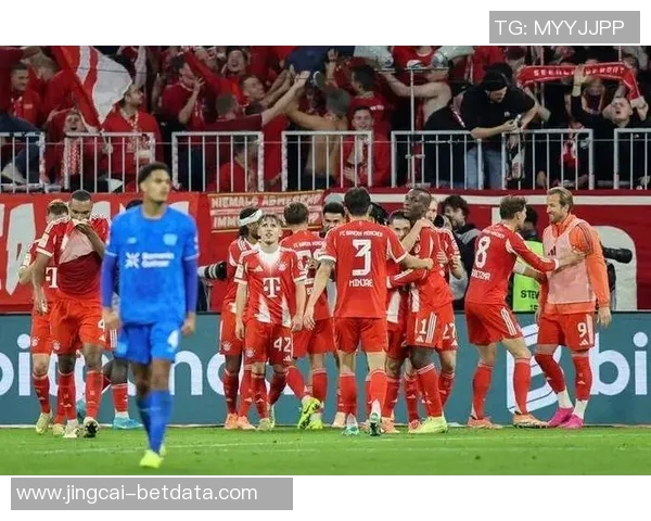 德甲激战：巴黎圣日耳曼大胜巴萨红牌事件引发全场热议与争议